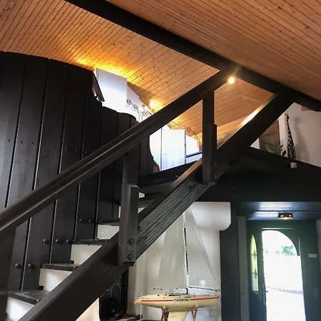 Atelier Kurt Apartment *
